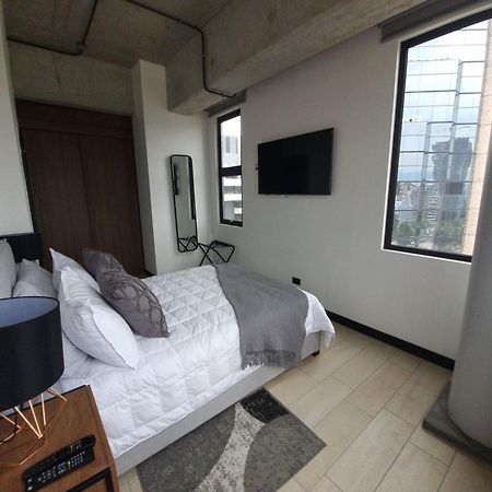 Apartamento 2 Habitaciones, Edificio Eon, Zona 10, Turin Città del Guatemala Esterno foto